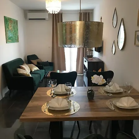 Apartament Lovransko Blago *