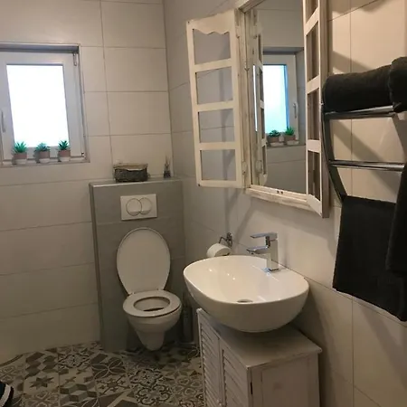 דירה Lovransko Blago לובראן