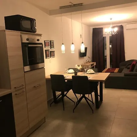 Lovransko Blago * Laurana