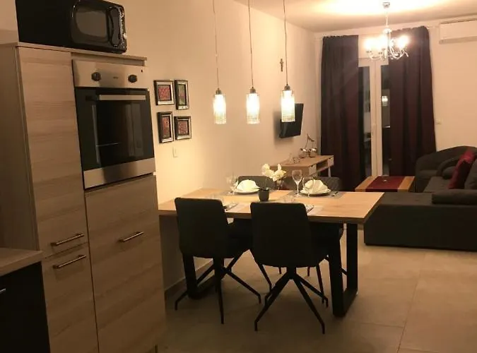 Lovransko Blago * Lovran